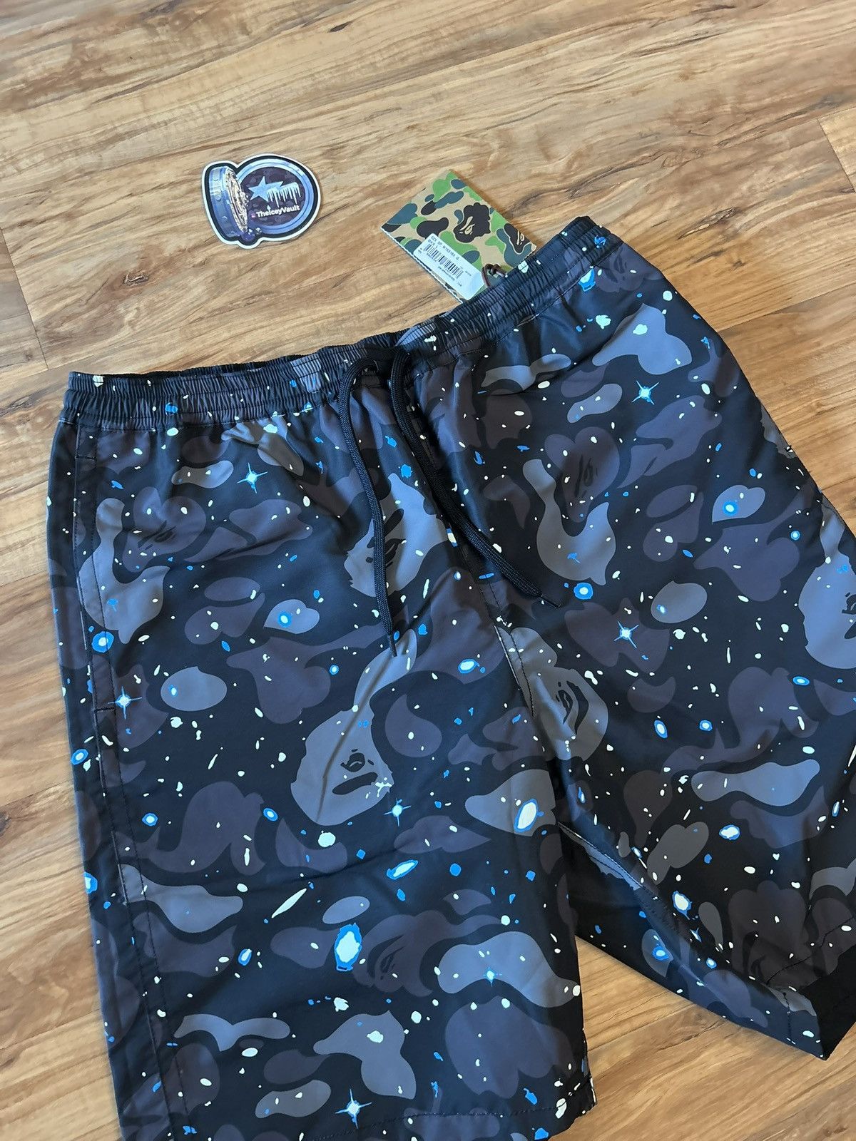 Bape Bape Space Camo / Shark Reversible Shorts Size US 30 / EU 46 - 8 Thumbnail