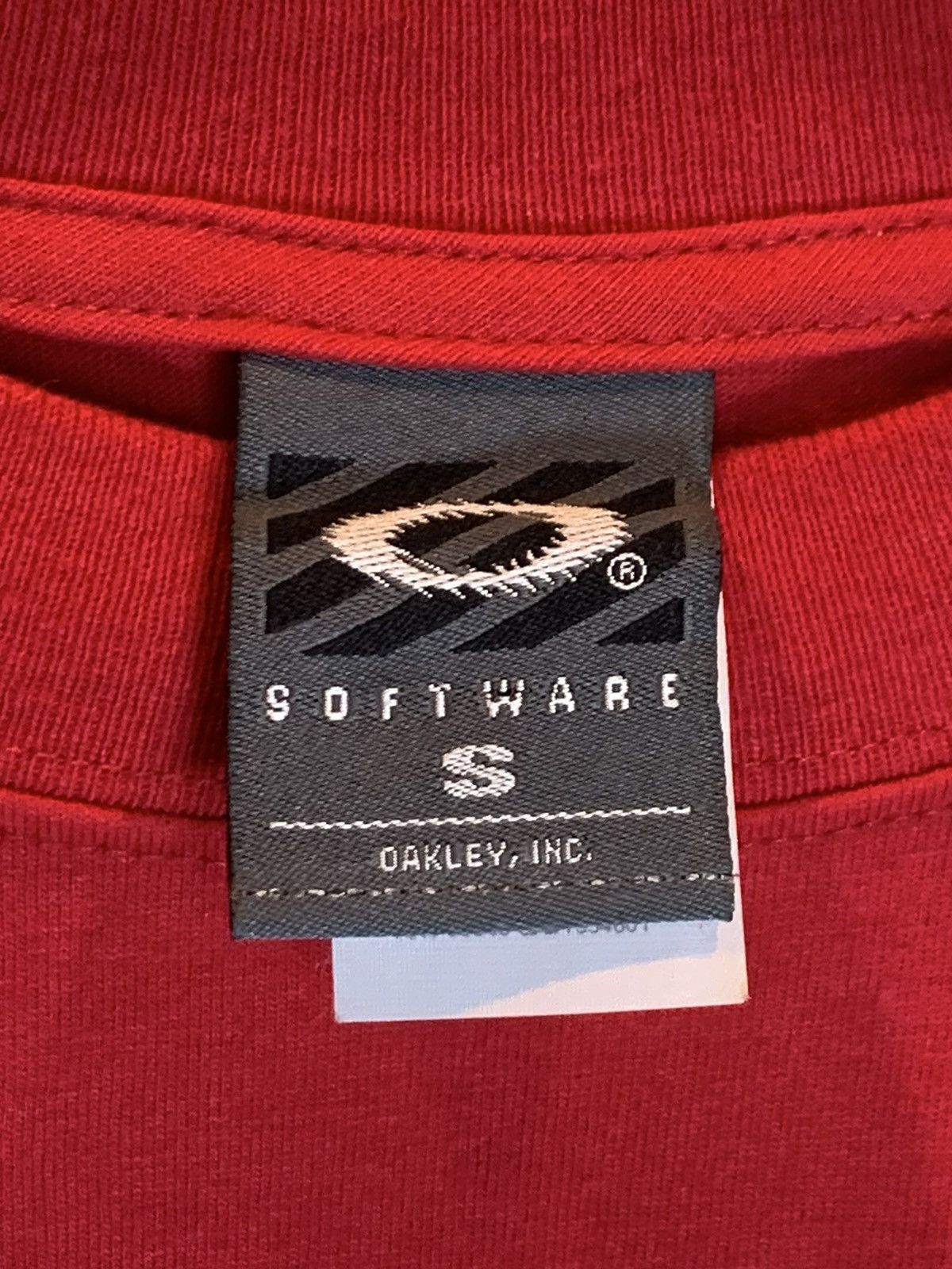 Oakley *RARE* Vintage New 90’s Oakley Software Logo USA-Made Shirt Size US S / EU 44-46 / 1 - 6 Thumbnail