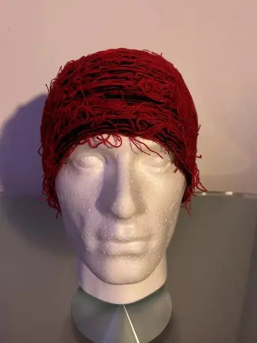 Stapleford Distressed Knitted Beanie (red) Size ONE SIZE - 3 Thumbnail