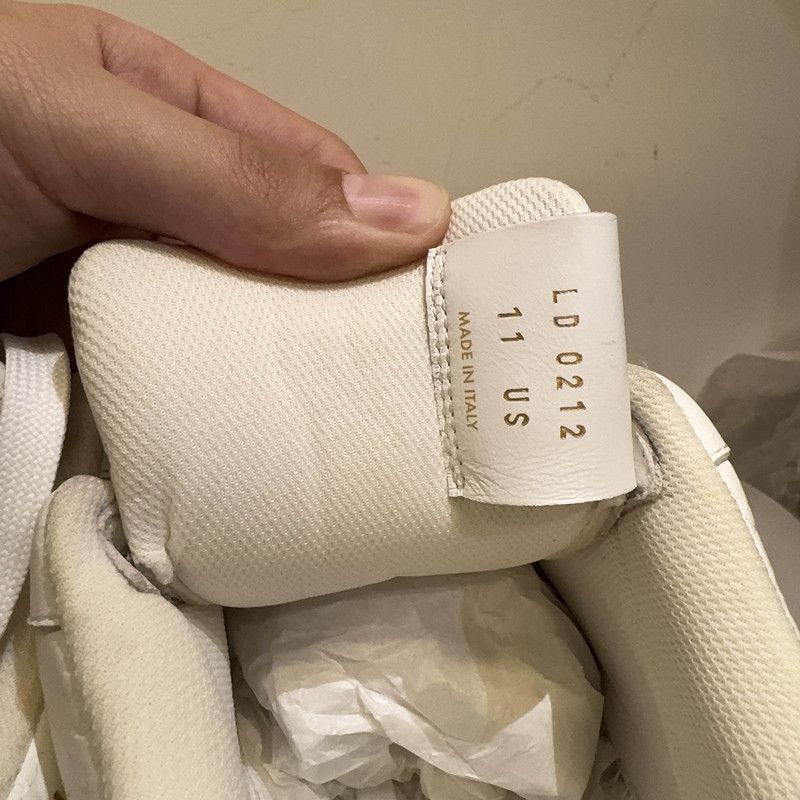 Louis Vuitton Louis Vuitton x Nike Air Force 1 Low White Sneakers -2505 Size US 11 / EU 44 - 5 Thumbnail