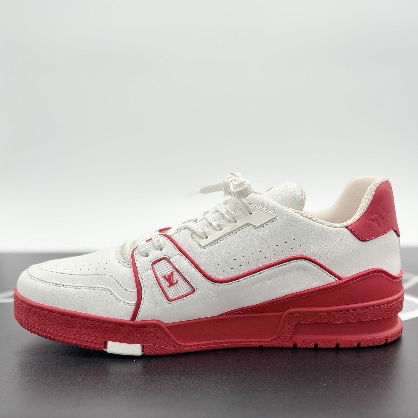 Louis Vuitton Louis Vuitton Trainer ' White Red ' | SUPER CLEAN! Size US 11.5 / EU 44-45 - 4 Thumbnail