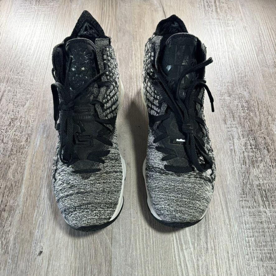 Nike NIKE • Lebron 17 "2019 In The Arena" (11M) Size US 11 / EU 44 - 4 Thumbnail