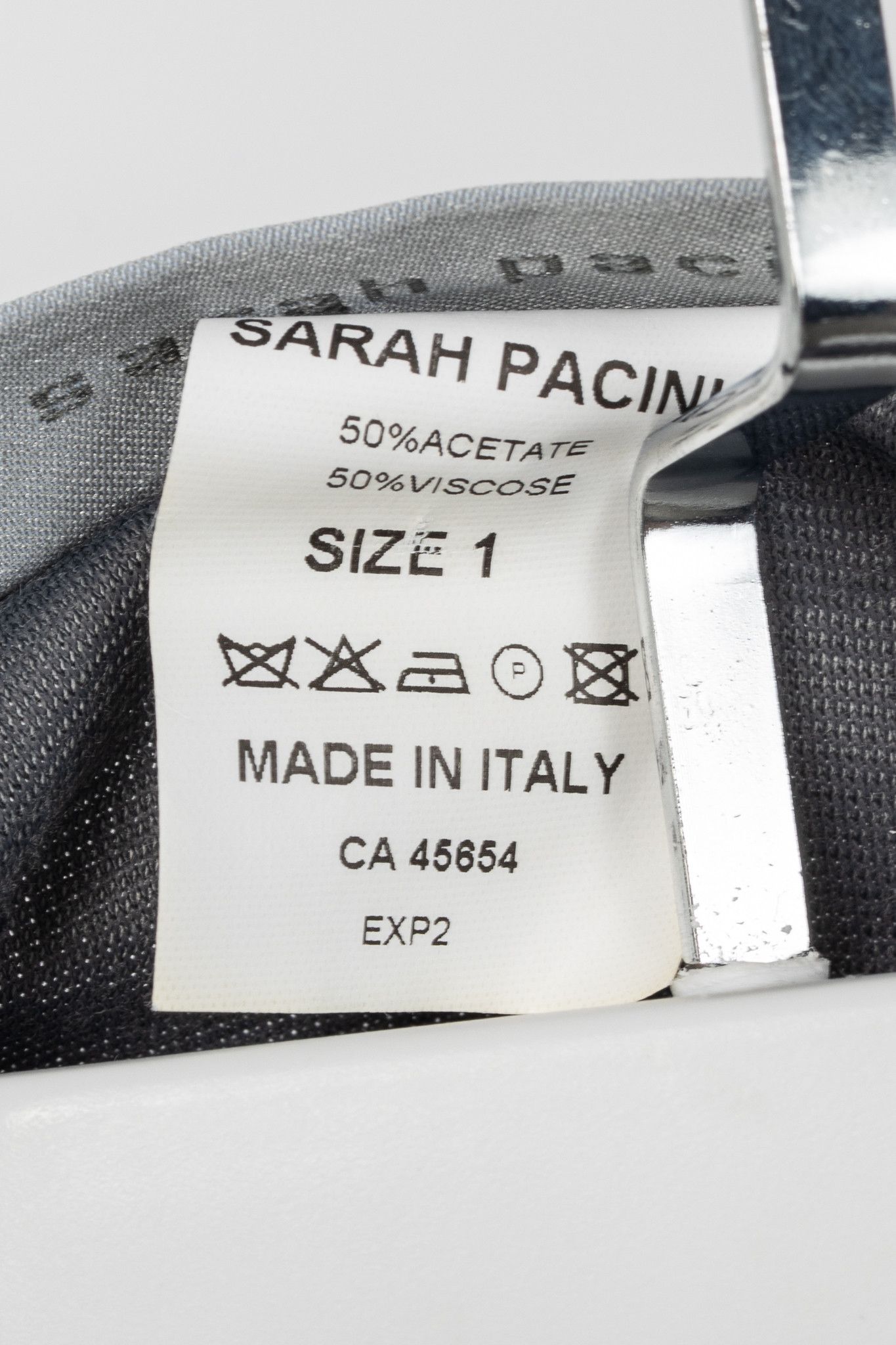 Sarah Pacini Sarah Pacini Shiny Grey Jersey Cowl Tank Size S / US 4 / IT 40 - 7 Thumbnail
