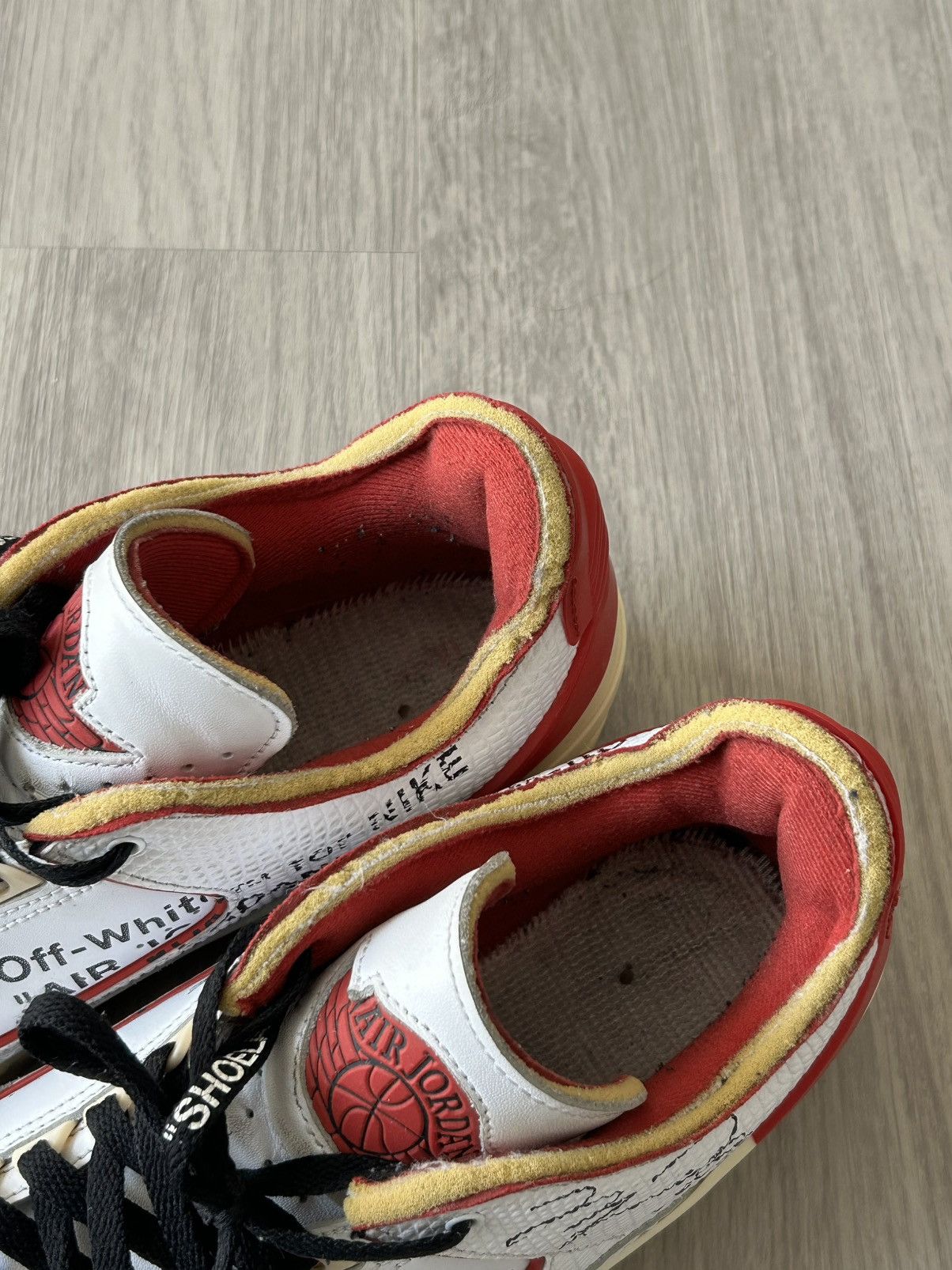 Jordan Brand × Off-White Off-White X Air Jordan Retro 2 Low White Varsity Red Size 11 Size US 11 / EU 44 - 22 Thumbnail