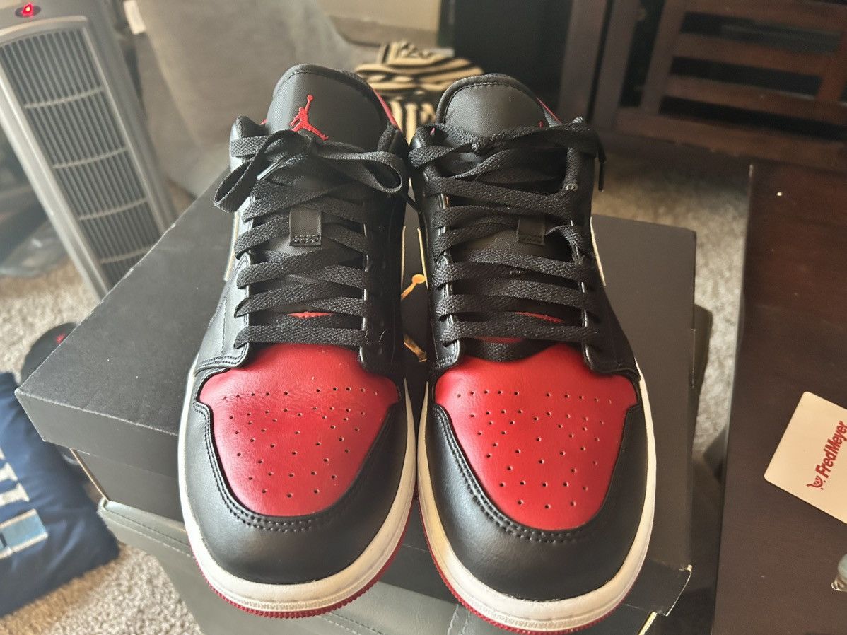 Jordan Brand × Nike Air Jordan 1 Low Size US 11 / EU 44 - 3 Thumbnail
