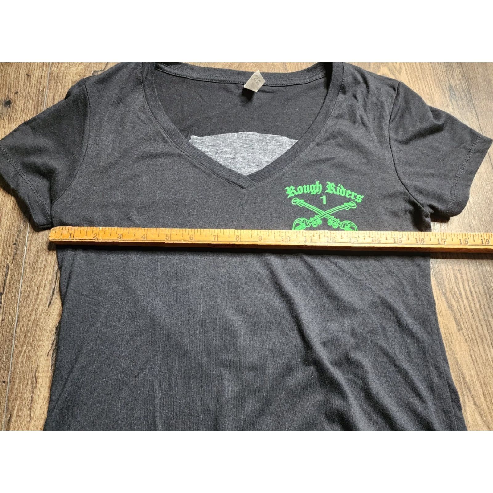 IDEA Womens Classic Rough Riders St Patricks Day Parade Funny V Neck T Shirt Shirt Size S / US 4 / IT 40 - 2 Thumbnail