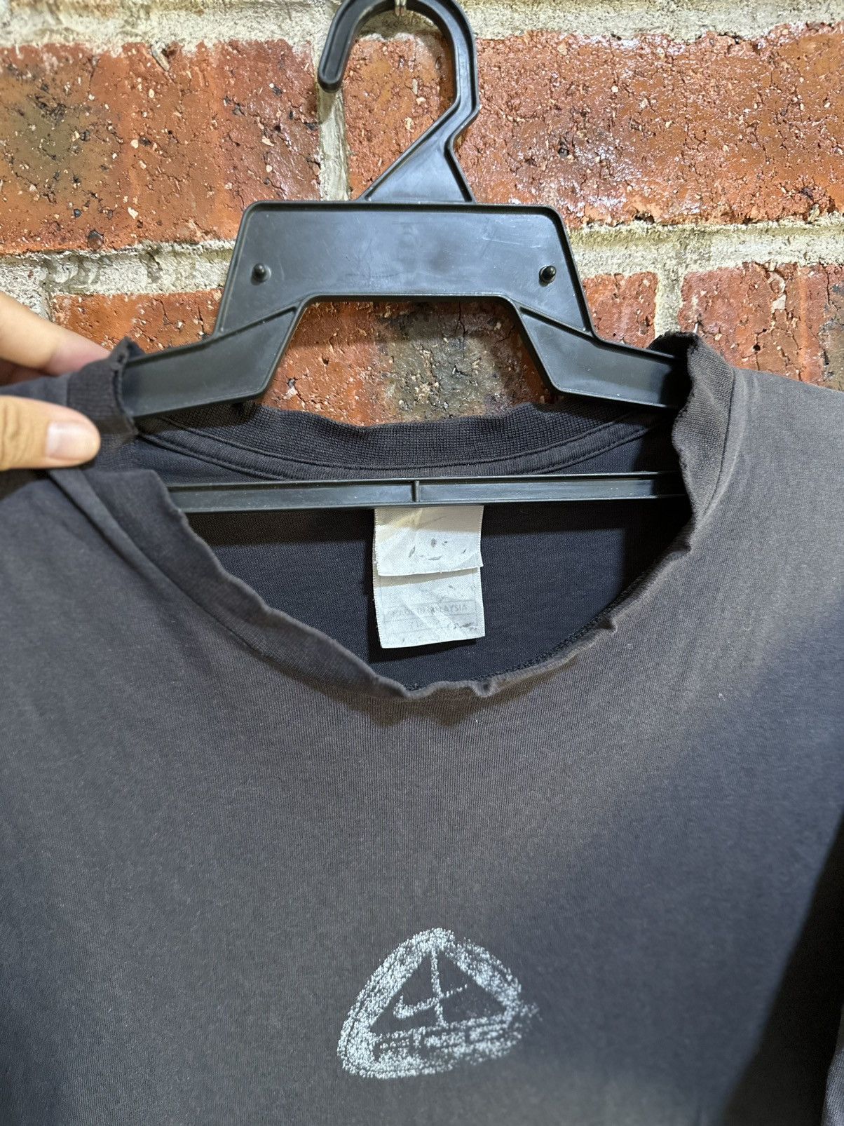Nike ACG Thrashed Vintage Nike Acg Faded Tee Size US M / EU 48-50 / 2 - 6 Thumbnail