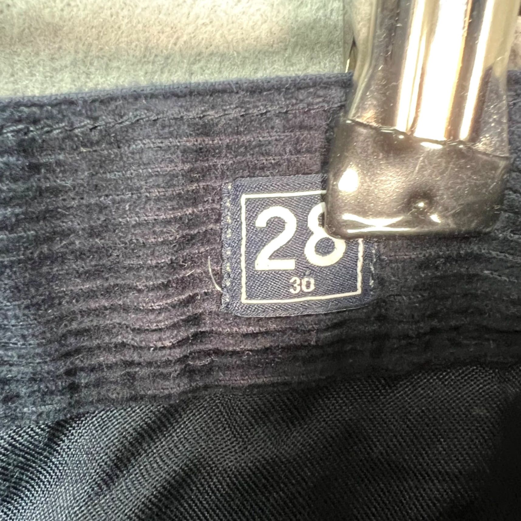 Gap Gap Mens Slim Fit Navy Corduroy Pants Straight Leg 28 x 25 Blue Straight Leg Chino Casual Pants Mens Classics Size US 28 / EU 44 - 4 Thumbnail