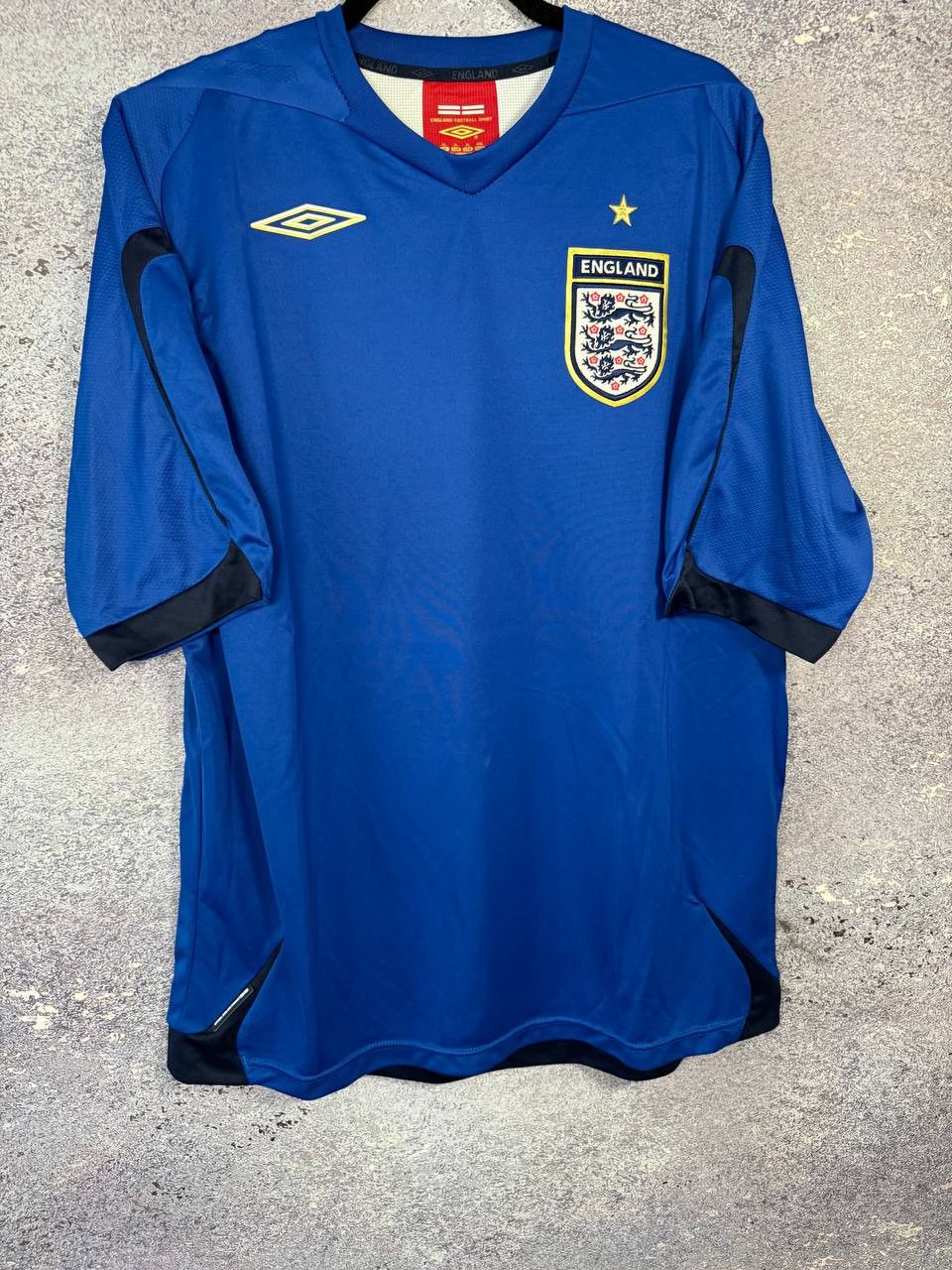 Umbro Vintage England National Team 2006 GK Umbro Jersey Size US XL / EU 56 / 4 - 4 Thumbnail