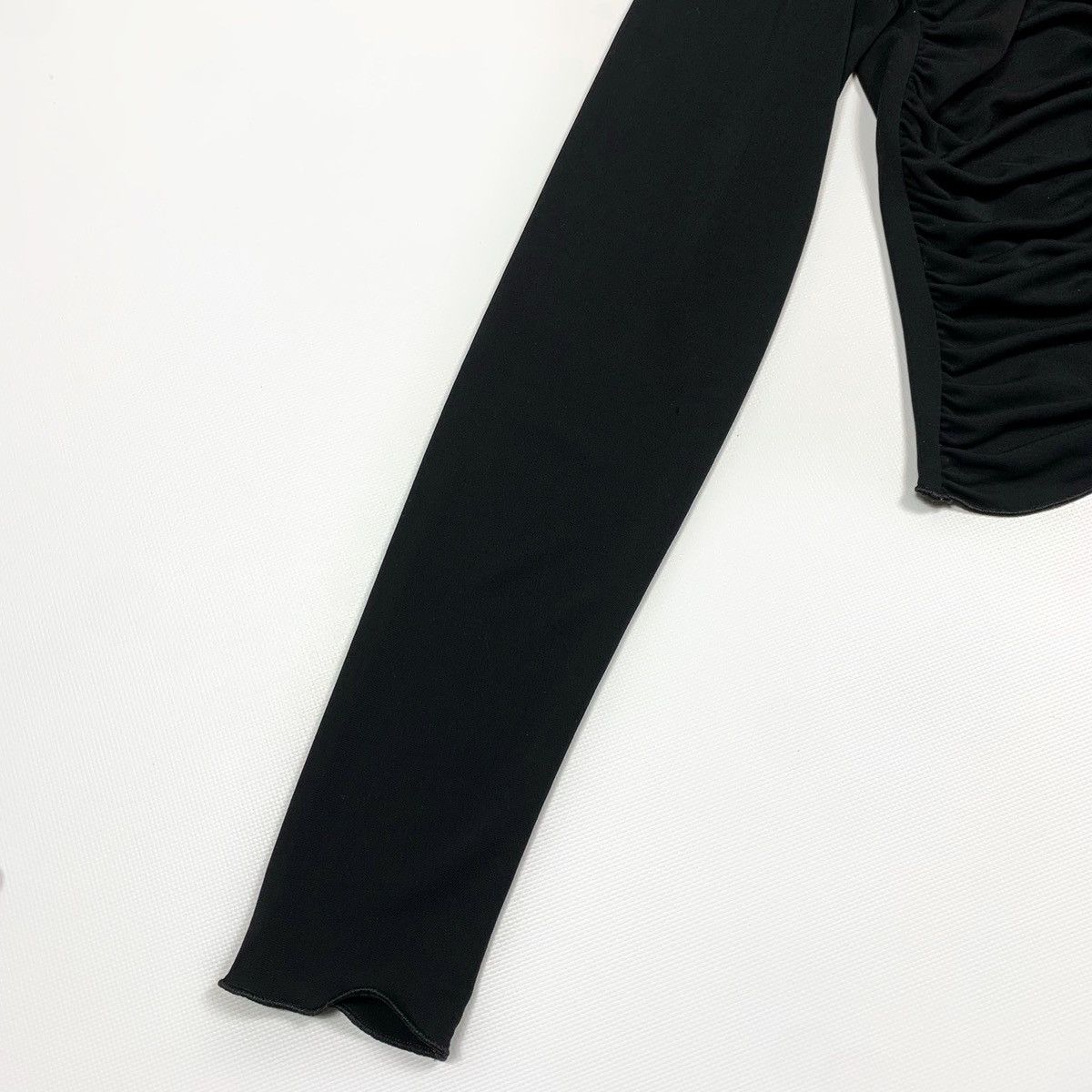 Armani Collezioni × Designer Armani Collezioni Tops Long Sleeve Black Size 44 Size S / US 4 / IT 40 - 7 Thumbnail