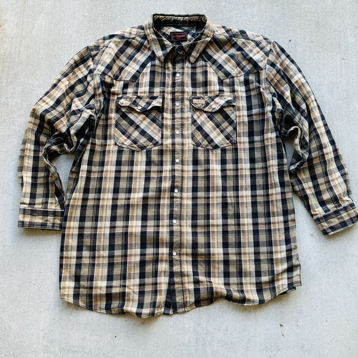 FiveBrother Five Brother Mens 3XLT Brown Black Plaid Pearl Snap Flannel Size US XXL / EU 58 / 5 - 1 Thumbnail
