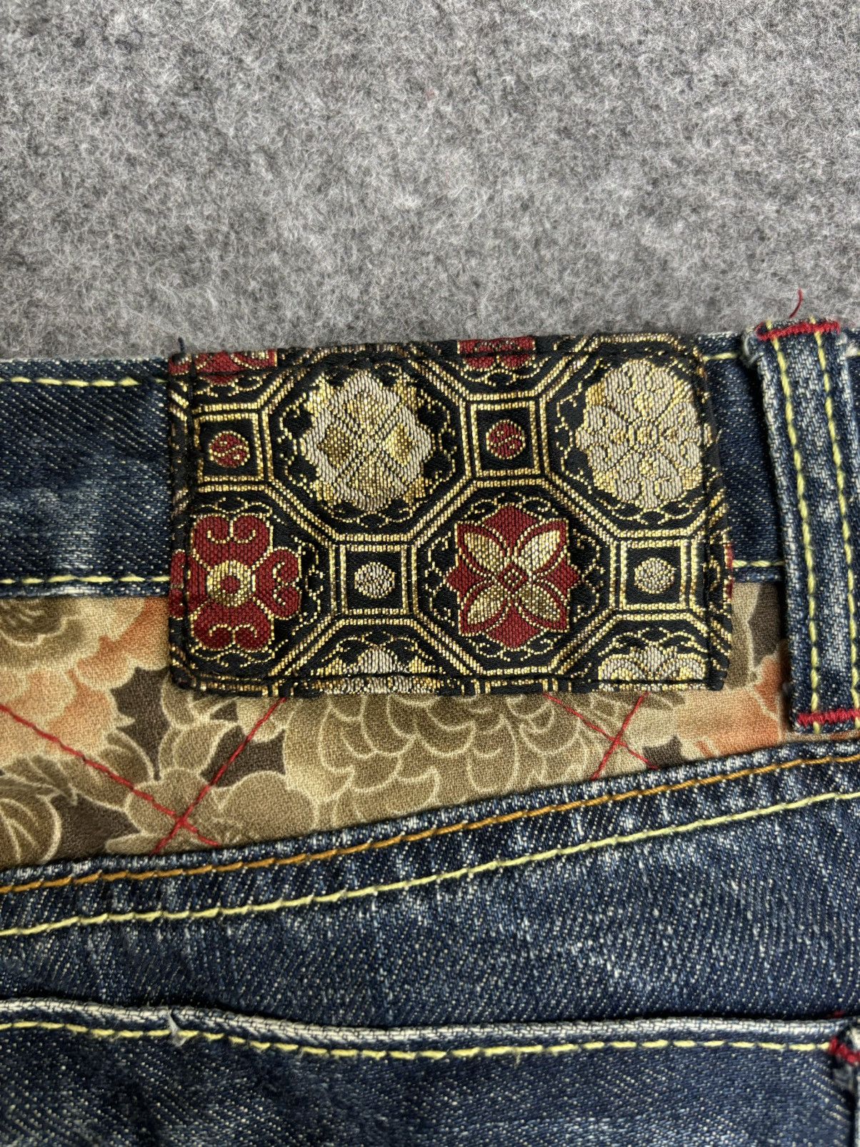 Japanese Brand × Seditionaries 💥Double Waist💥Floral Motives Slash Fades Denim F539 Size US 32 / EU 48 - 16 Thumbnail