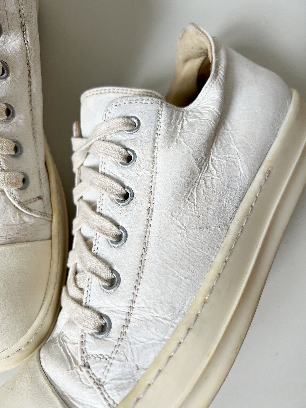 Rick Owens Rick Owens White Painted Leather Low Ramones Size US 8 / EU 41 - 13 Thumbnail