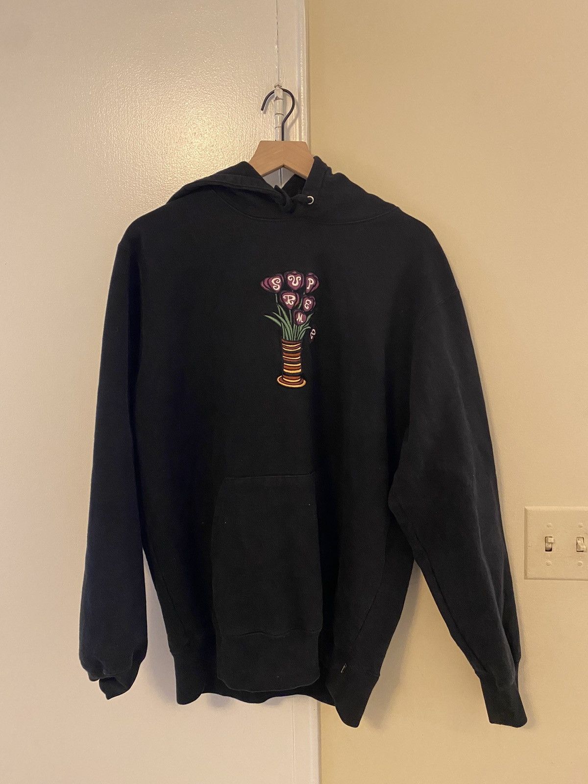 Supreme flower store pot hoodie