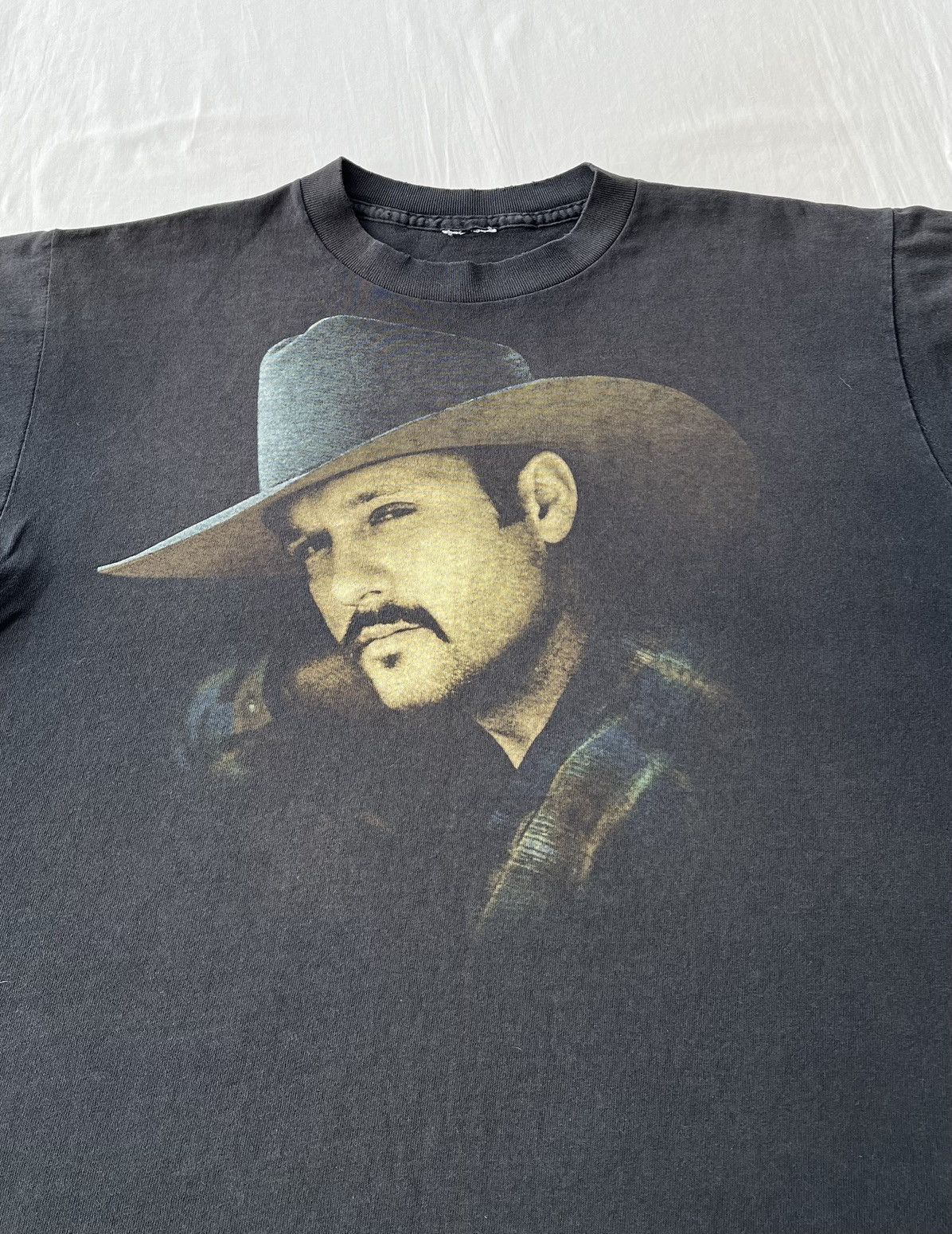 Band Tees Vintage 1995 Tim McGraw Сountry Music Faded Black T-shirt Size US L / EU 52-54 / 3 - 5 Thumbnail