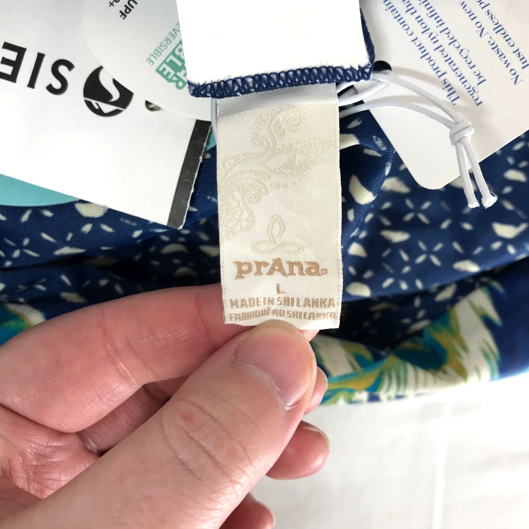Prana VINTAGE prAna Breya Reversible Bikini Bottom Tropic Panama Blue Palm Leaf Large NWT Size 36" / US 14 / IT 50 - 7 Thumbnail