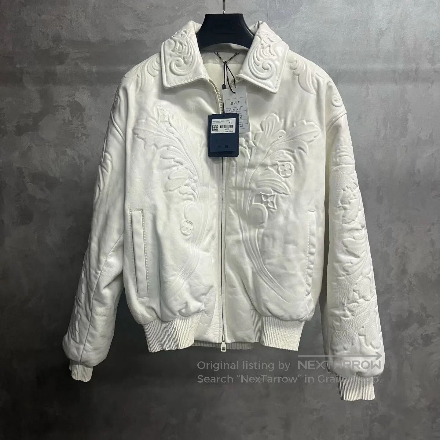 Louis Vuitton Louis Vuitton White Embossed Leather Jacket. Size US M / EU 48-50 / 2 - 1 Thumbnail