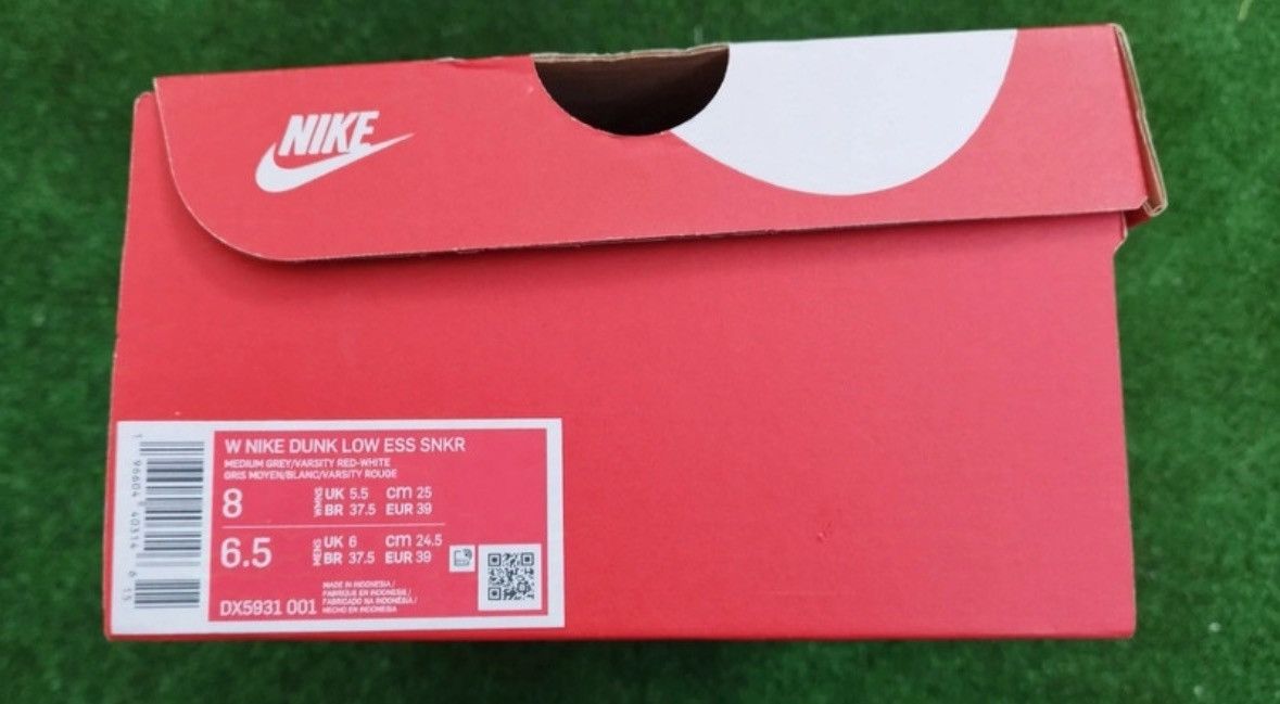 Nike Shoes Nike Dunk Low UNLV Satin Size US 8 / IT 38 - 8 Thumbnail