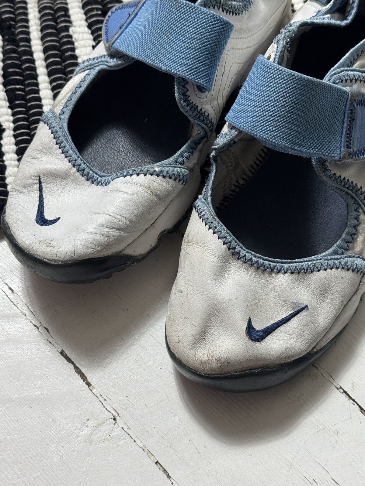 Vintage VINTAGE NIKE 2000s AIR RIFT Size US 9 / IT 39 - 5 Thumbnail