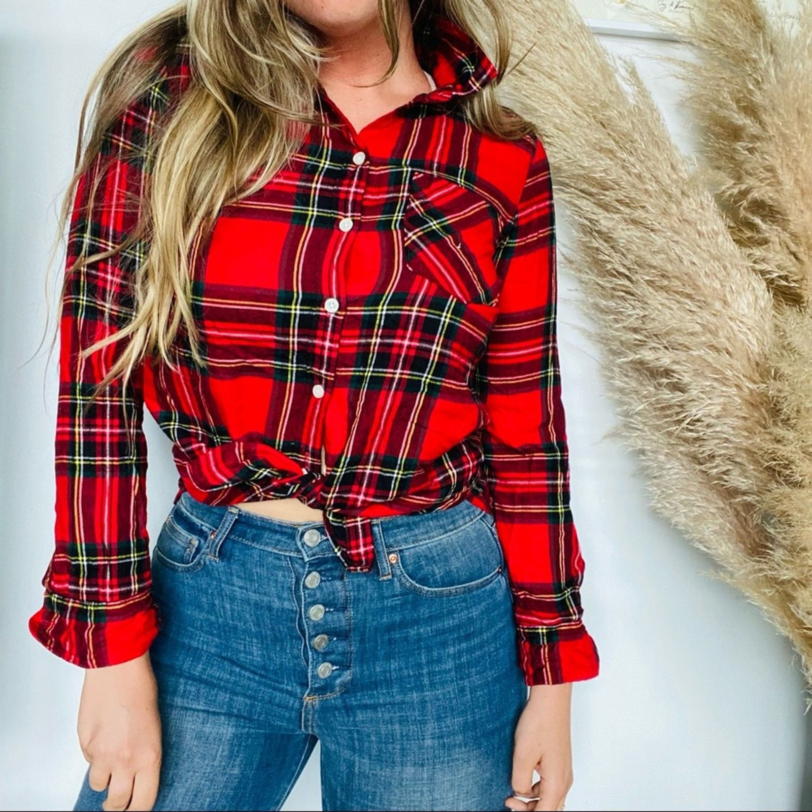 Old Navy OLD NAVY Red White Green Plaid Flannel Button Shirt Top Size S / US 4 / IT 40 - 1 Thumbnail