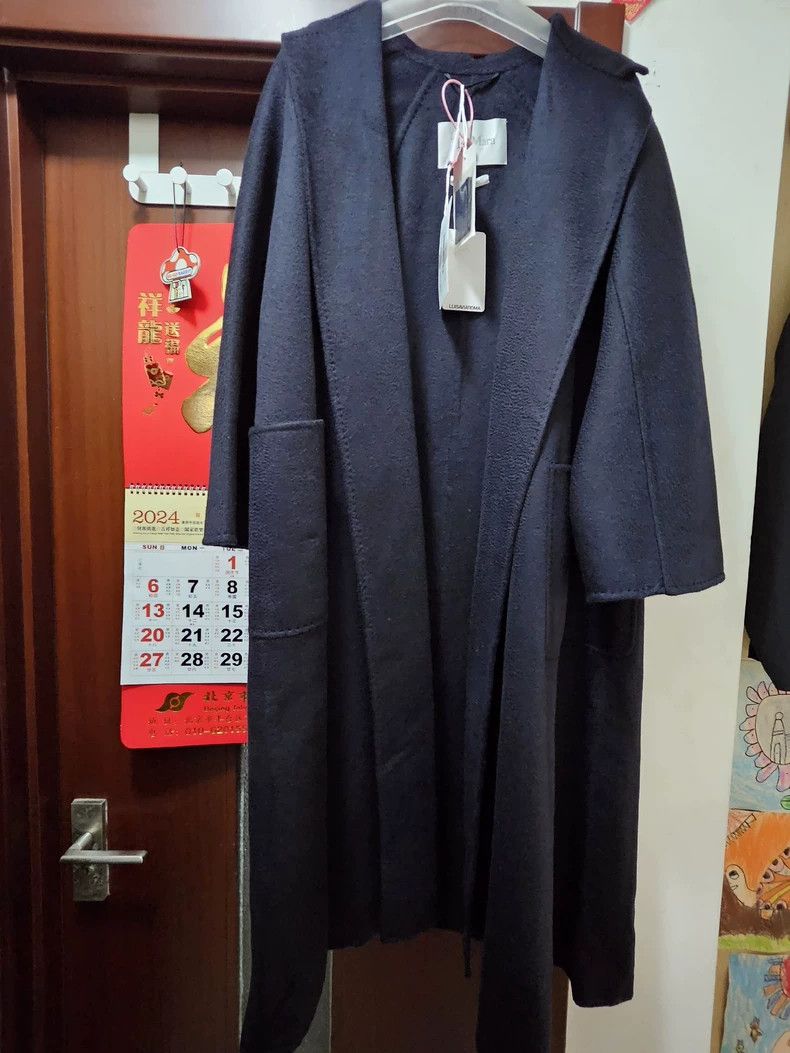 Max Mara Max Mara Coats Size M / US 6-8 / IT 42-44 - 1 Thumbnail