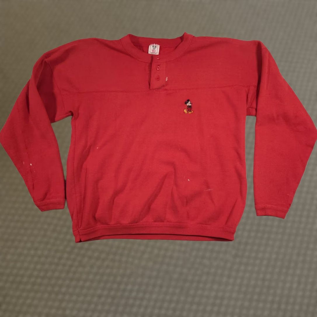 Disney VINTAGE Disney Wear Sweatshirt Mens L Red Mickey Mouse Henley 90s Size US L / EU 52-54 / 3 - 1 Thumbnail