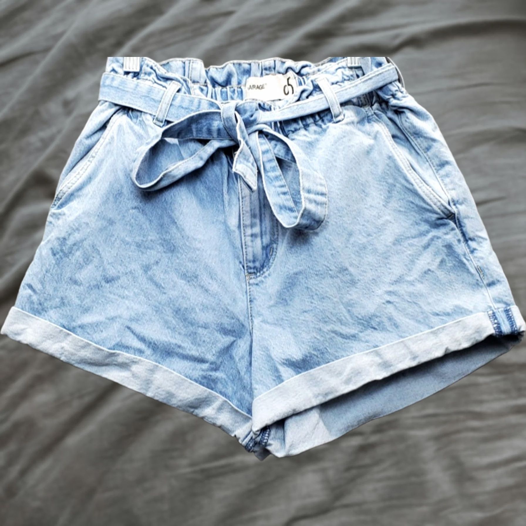 Garage Garage Paperbag Shorts Womens Size 5 Blue Denim Belted Waist Slash Pockets Cuffed Size 27" / US 4 / IT 40 - 1 Thumbnail