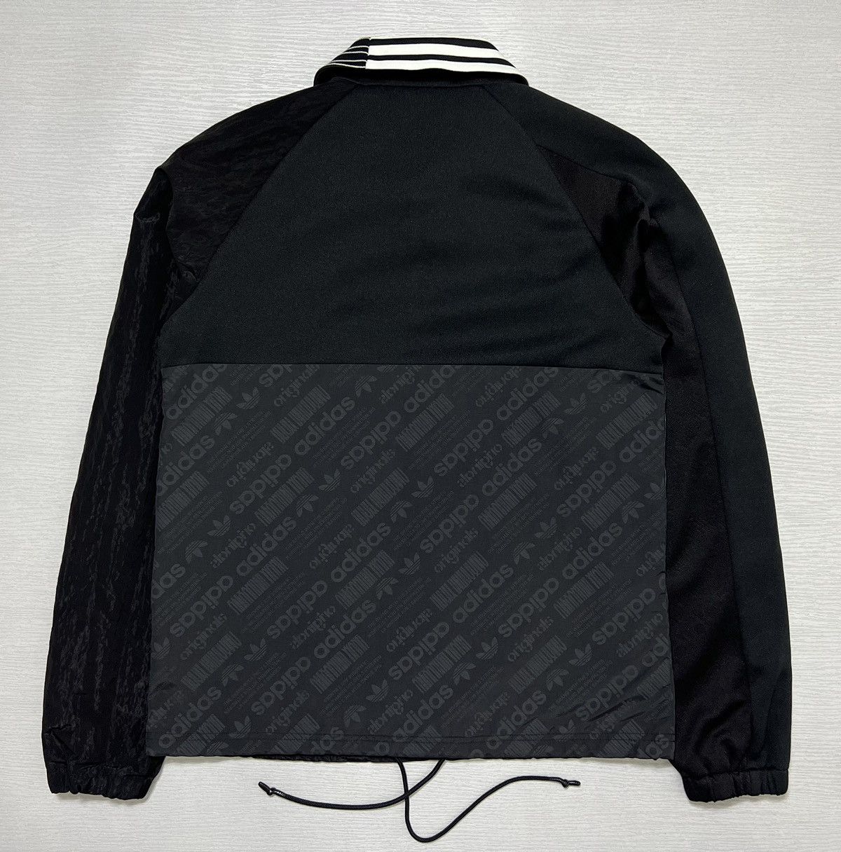 Adidas × Alexander Wang Adidas - Alexander Wang - A/W 17’ - Patch Jacket Size US S / EU 44-46 / 1 - 4 Thumbnail