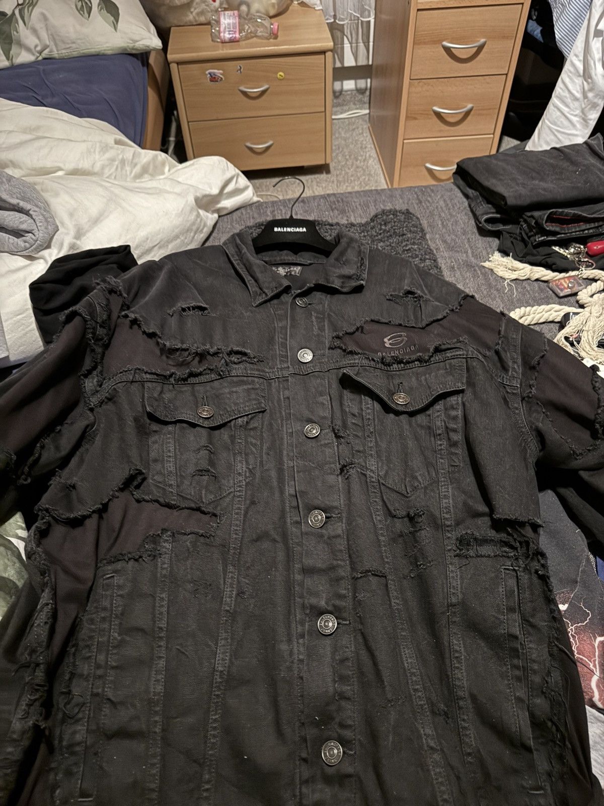 Balenciaga BALENCIAGA - Distressed Denim Jacket Size US XS / EU 42 / 0 - 1 Thumbnail