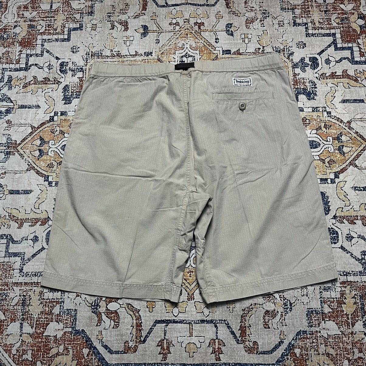 Uniqlo Uniqlo Trekking Outdoor Short Pants Size US 36 / EU 52 - 4 Thumbnail