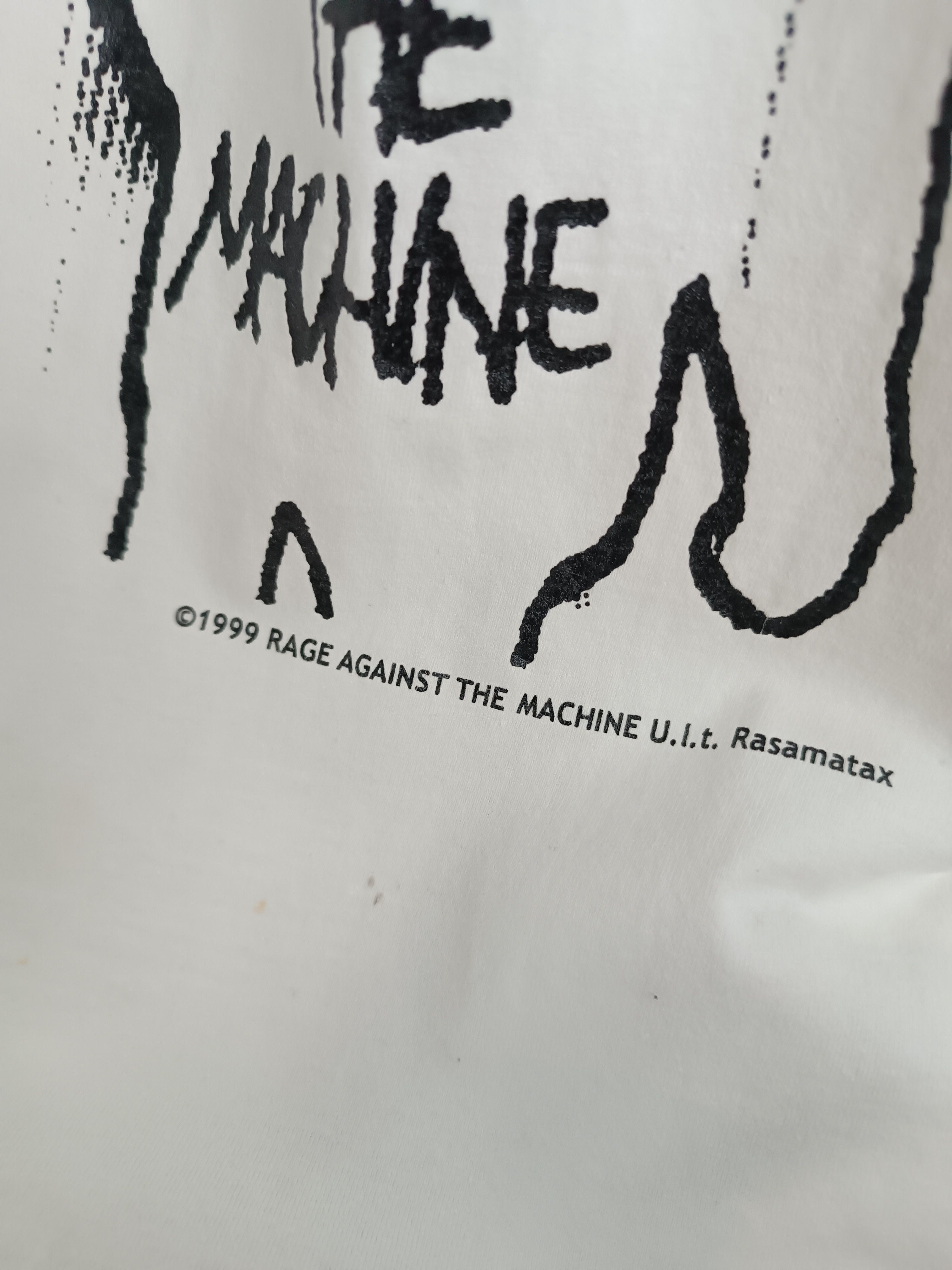 Band Tees VINTAGE '99 RAGE AGAINST THE MACHINE 'BATTLE LOS ANGELES' TS Size US S / EU 44-46 / 1 - 6 Thumbnail