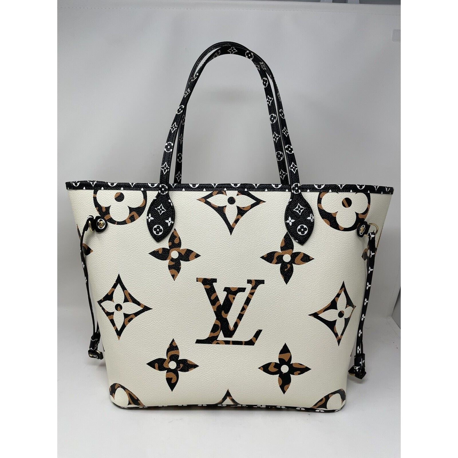 Louis Vuitton Louis Vuitton Neverfull MM Tote Limited Edition Jungle Mono Size ONE SIZE - 4 Thumbnail