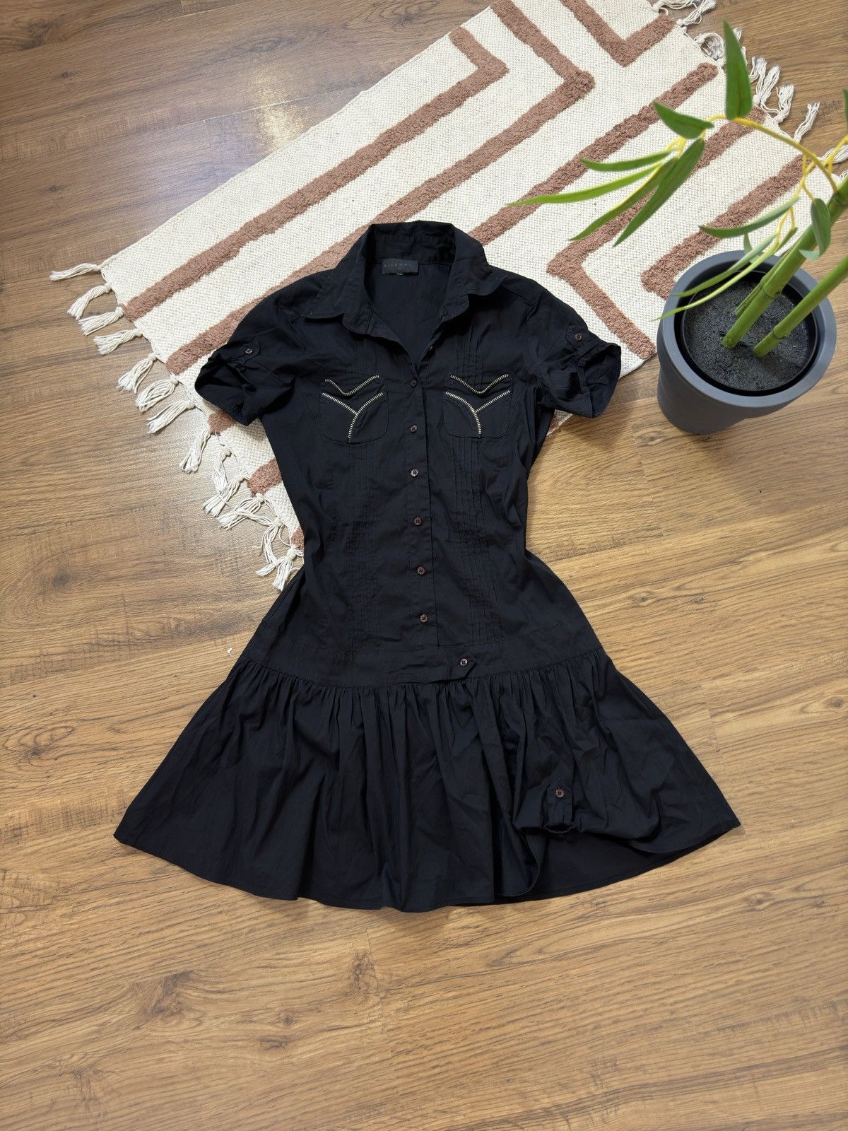 John Richmond JOHN RICHMOND 2000s Y2K PLEATED NYLON DRESS Size M / US 6-8 / IT 42-44 - 1 Thumbnail