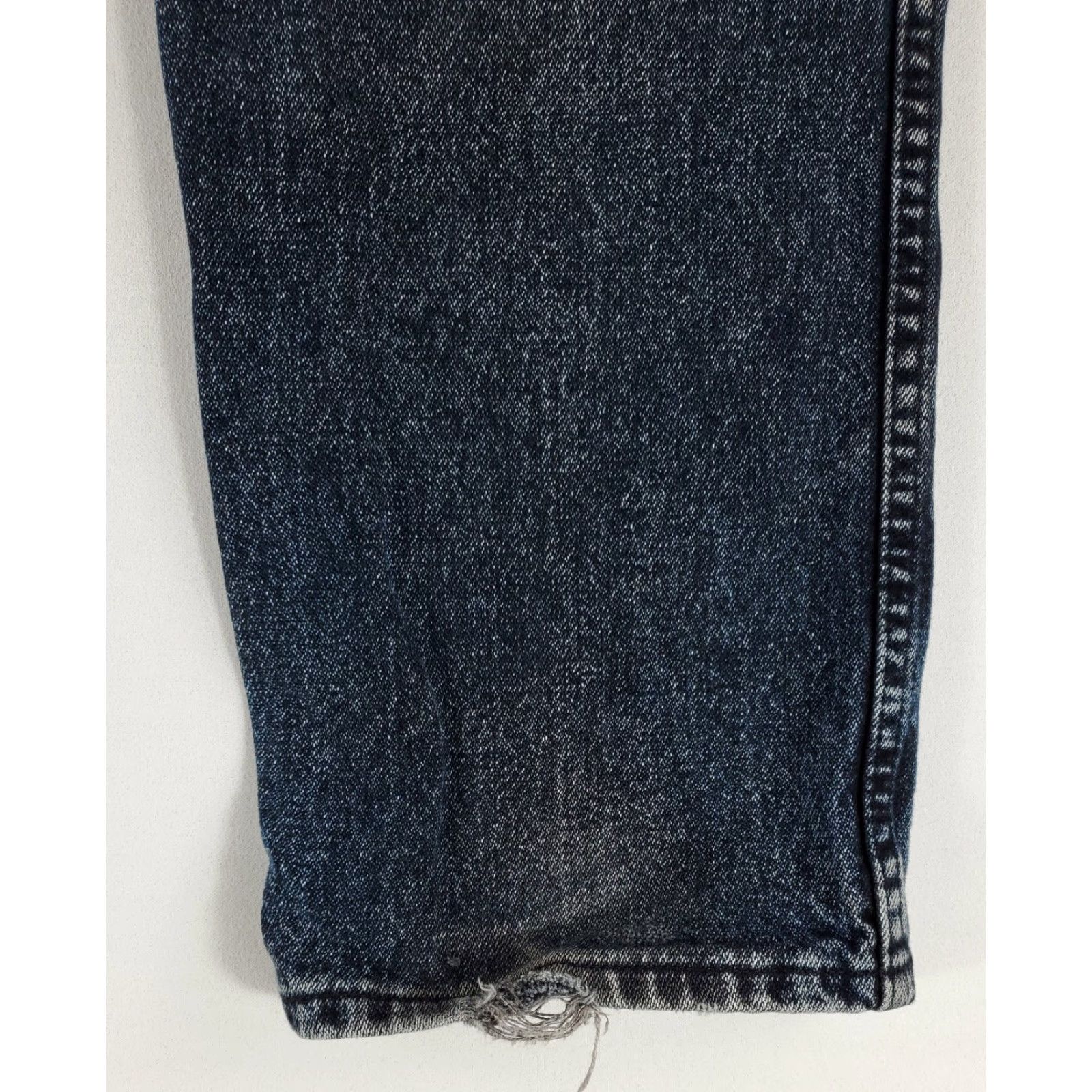 Wrangler VINTAGE Wrangler 13MWZ Jeans Mens 31x34 Black Acid Wash Denim Straight 70s 80s VTG Wrangler 32x34 Actual Mens Size US 31 - 3 Thumbnail