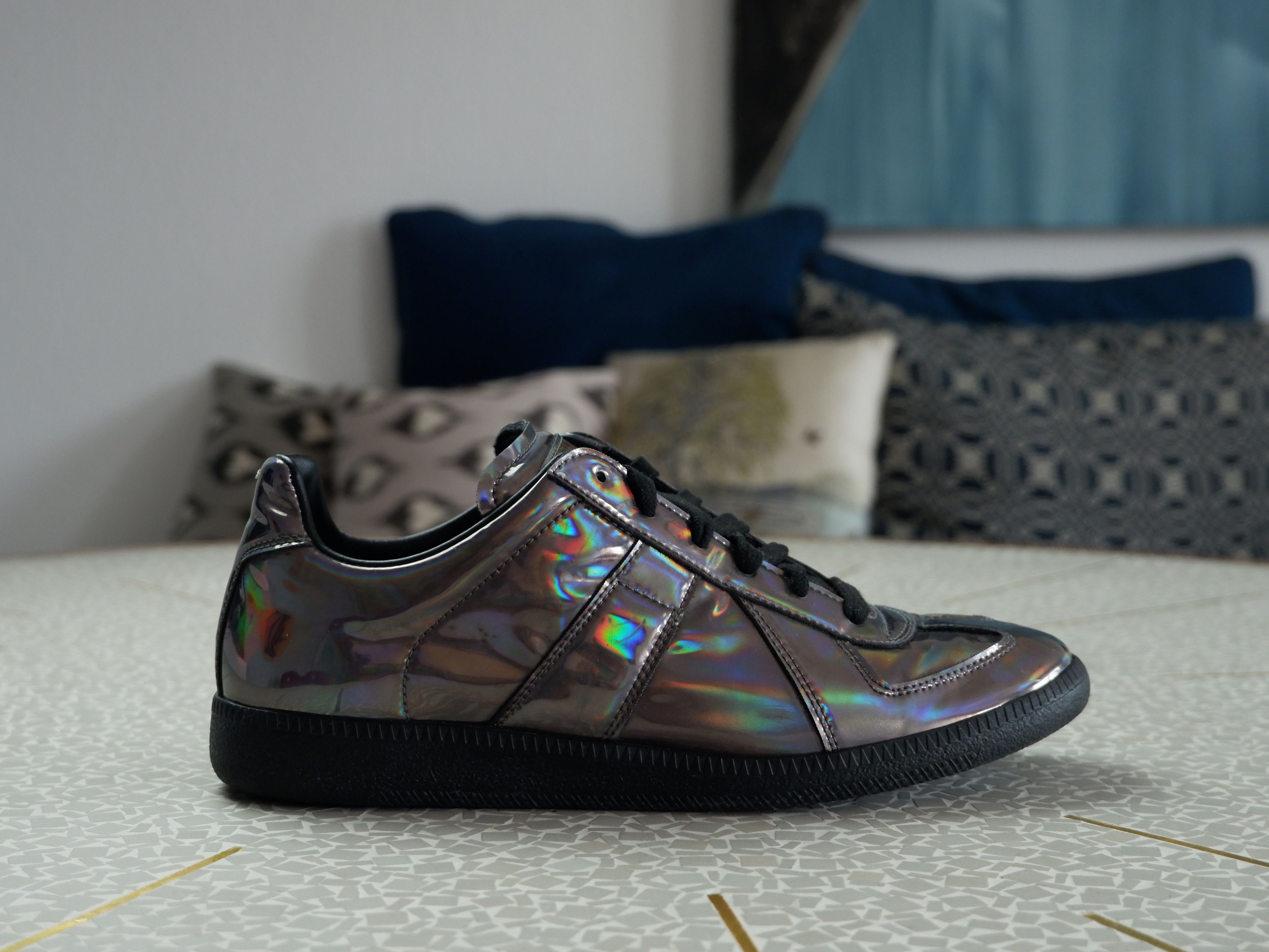 Maison Margiela Best price! Maison Margiela iridescent hologram replica Size US 8 / EU 41 - 5 Thumbnail