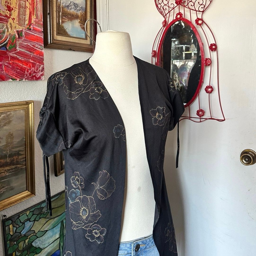 Other no brand black gold floral short sleeve cardigan cover top Size S / US 4 / IT 40 - 2 Thumbnail