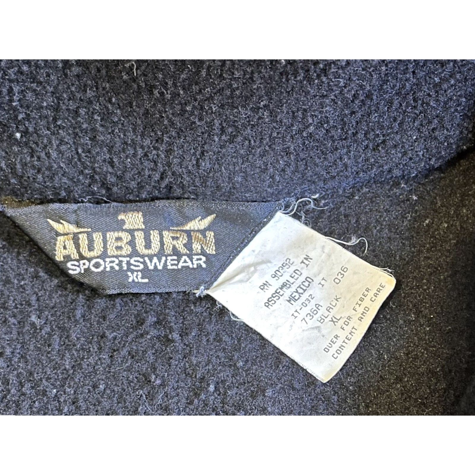 Vintage VINTAGE Seagrams VO Whiskey 1/2 Zip Sweatshirt Men’s XL Black Fleece 1/2 Zip Pullover Size US XL / EU 56 / 4 - 4 Thumbnail