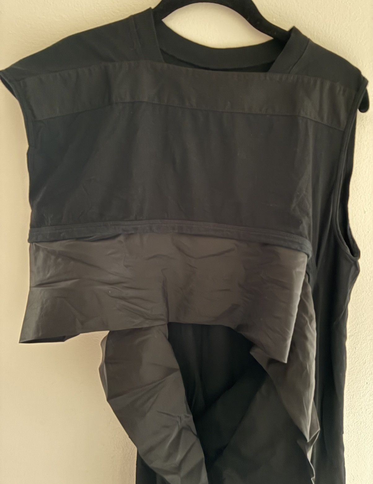 Rick Owens Rick Owens Sphinx peep hole Black Sleeveless Shirt 2015 Size US M / EU 48-50 / 2 - 6 Thumbnail