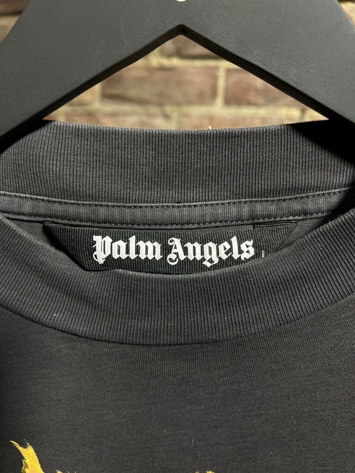 Palm Angels Palm Angels Flames Tee Sz. L Size US L / EU 52-54 / 3 - 3 Thumbnail