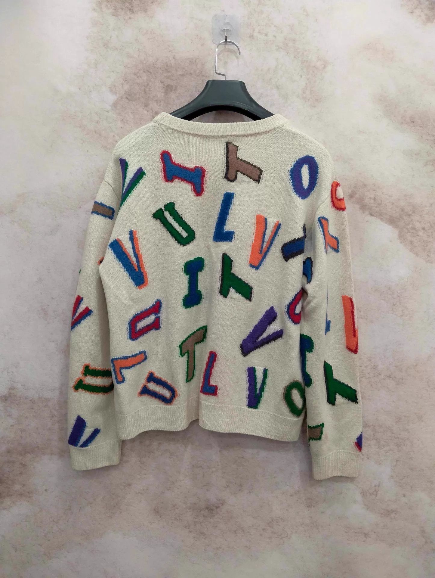 Louis Vuitton LV x NBA Crewneck Sweater L Size US L / EU 52-54 / 3 - 2 Thumbnail