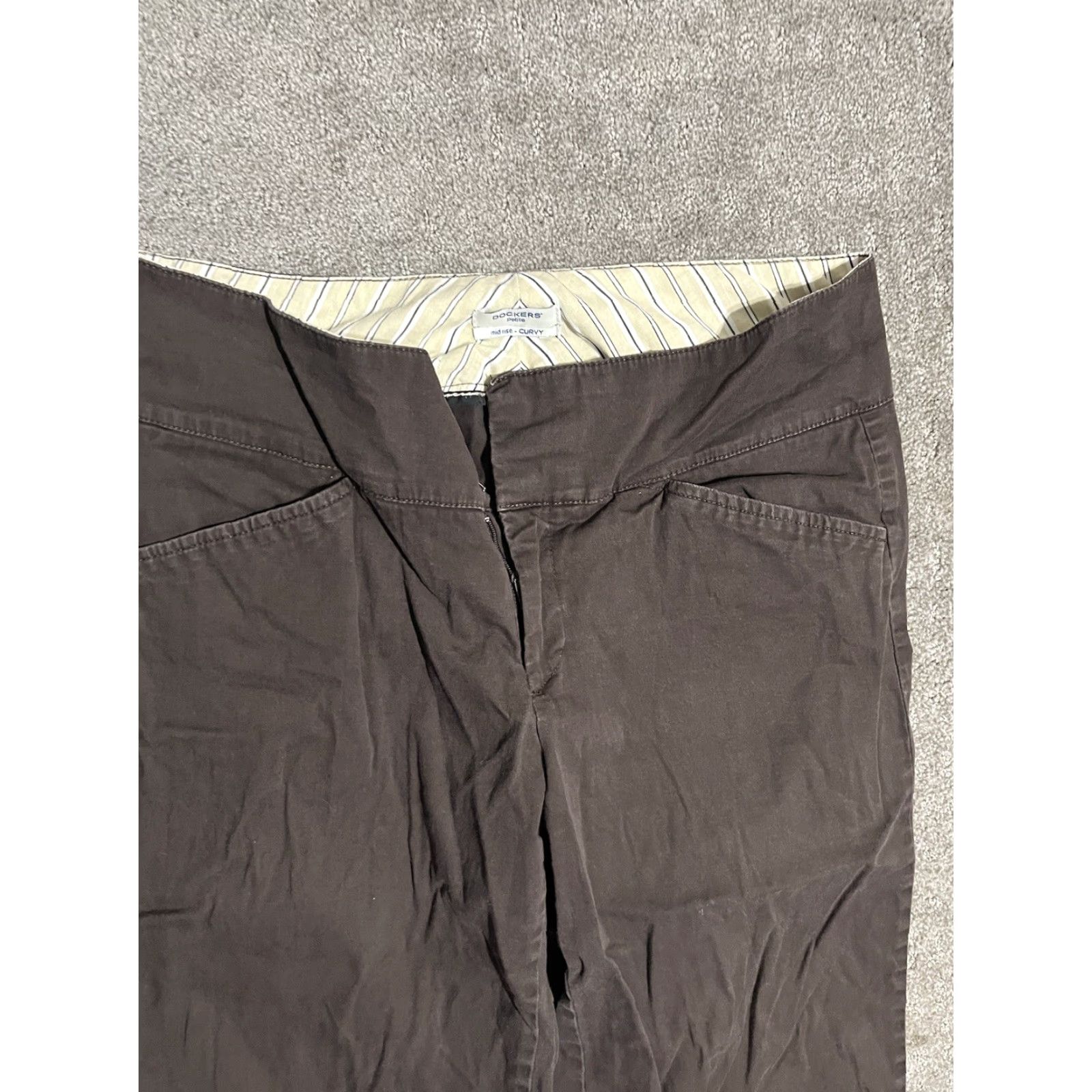 Dockers VINTAGE Dockers Women Capri Pants 10P Mid Rise Stretch Cropped Brown Cotton Spandex Size 32" / US 10 / IT 46 - 2 Thumbnail