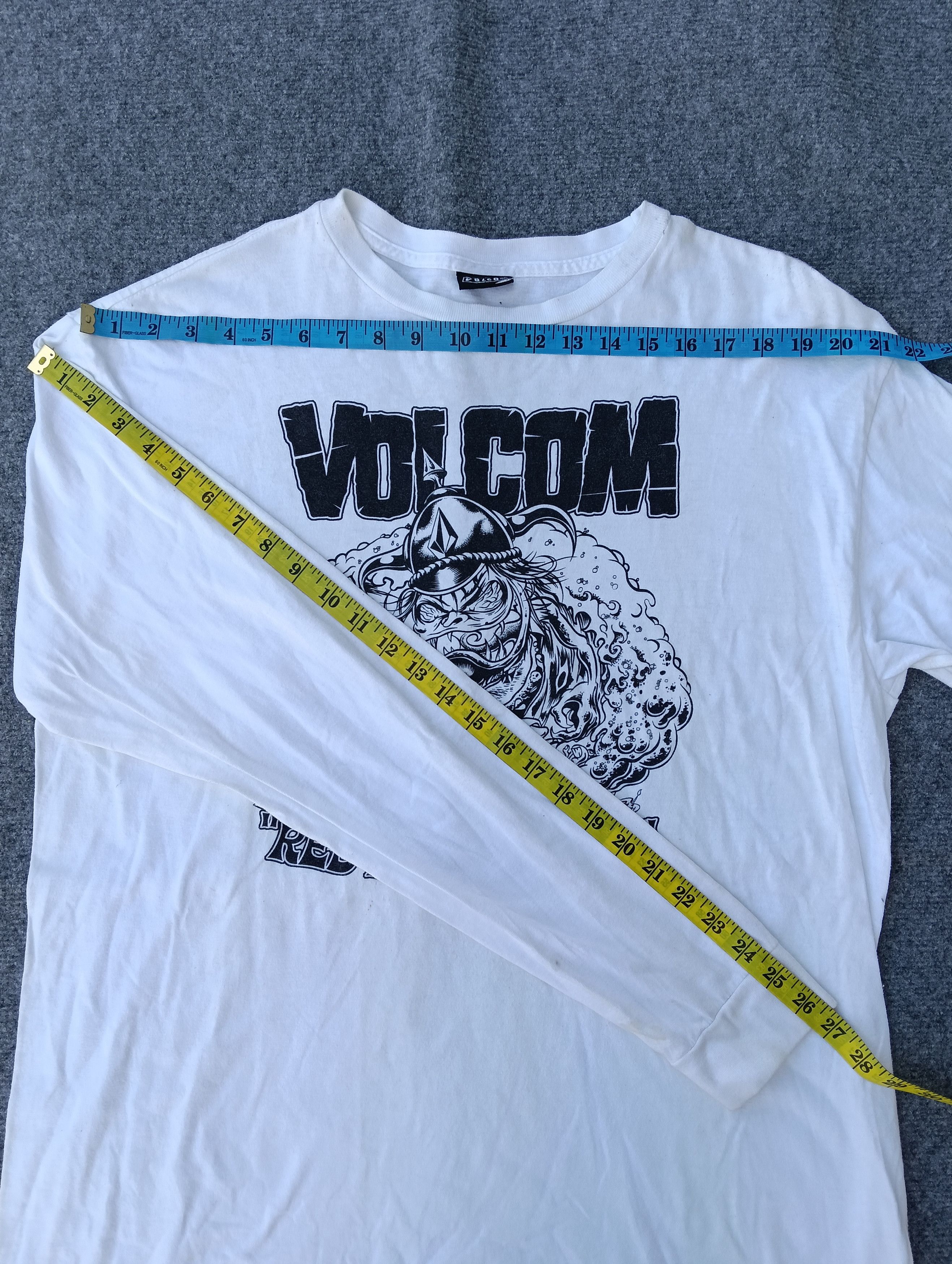 Volcom VINTAGE VOLCOM "dirty Donny" WHITE T-SHIRT Size US XL / EU 56 / 4 - 3 Thumbnail