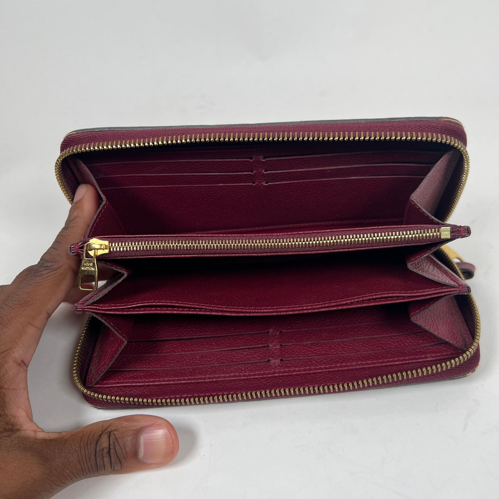 Louis Vuitton Louis Vuitton Aurore Monogram Empreinte Leather Zippy Wallet Size ONE SIZE - 5 Thumbnail