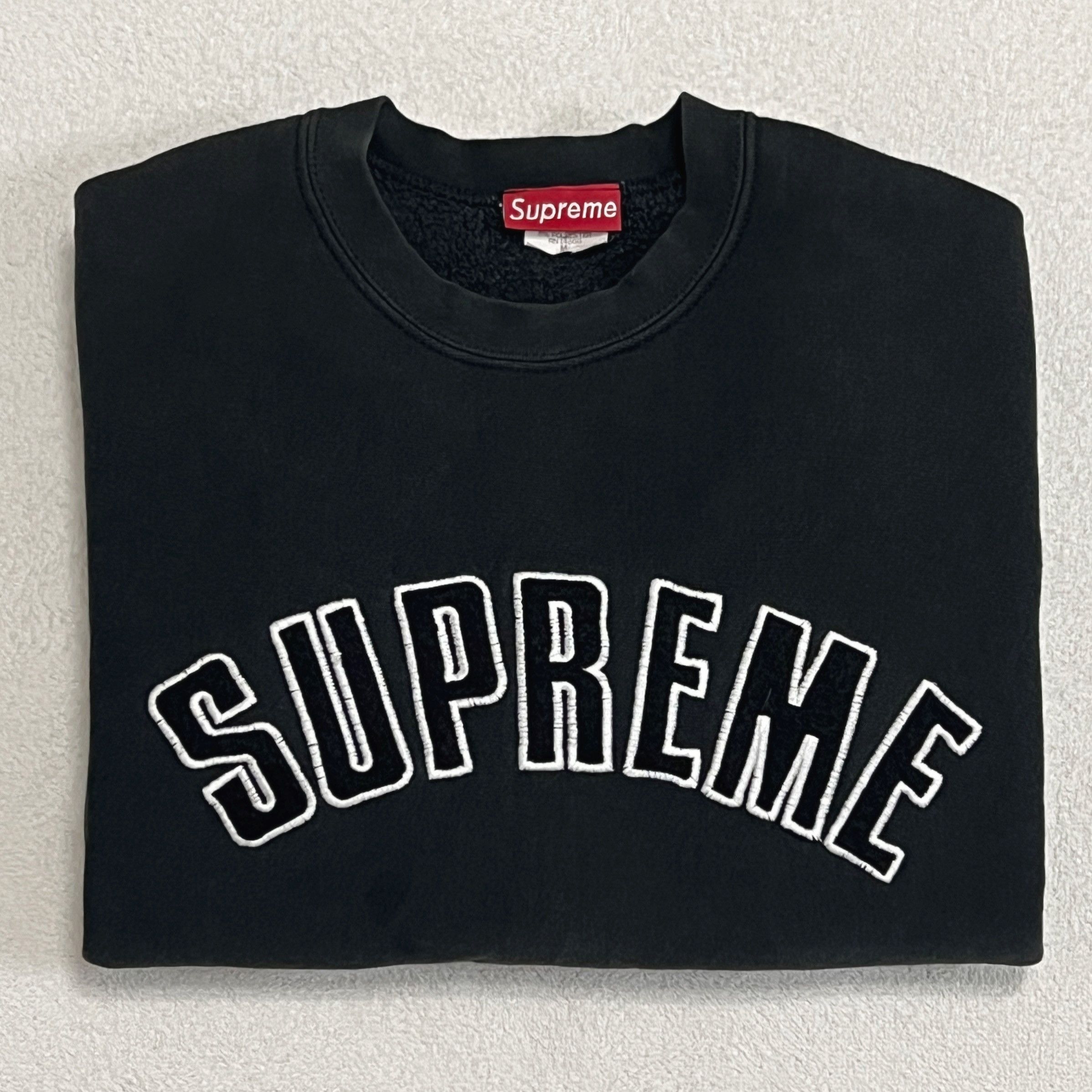 Supreme Supreme 90s Arc Logo CrewNeck Black Size US M / EU 48-50 / 2 - 4 Thumbnail