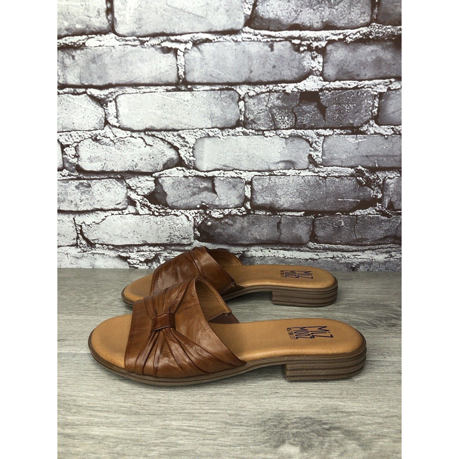Other Miz Mooz Daisey Brown Leather Ruched Slides Heel Sandals Wom Size US 7.5 / IT 37.5 - 14 Thumbnail