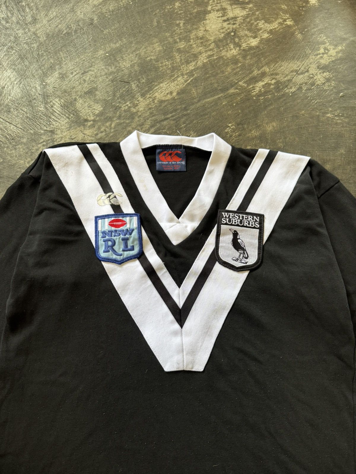 Canterbury of New Zealand 1992 WESTERN SUBURBS MAGPIES RUGBY BY CANTERBURY SHIRT Size US M / EU 48-50 / 2 - 2 Thumbnail