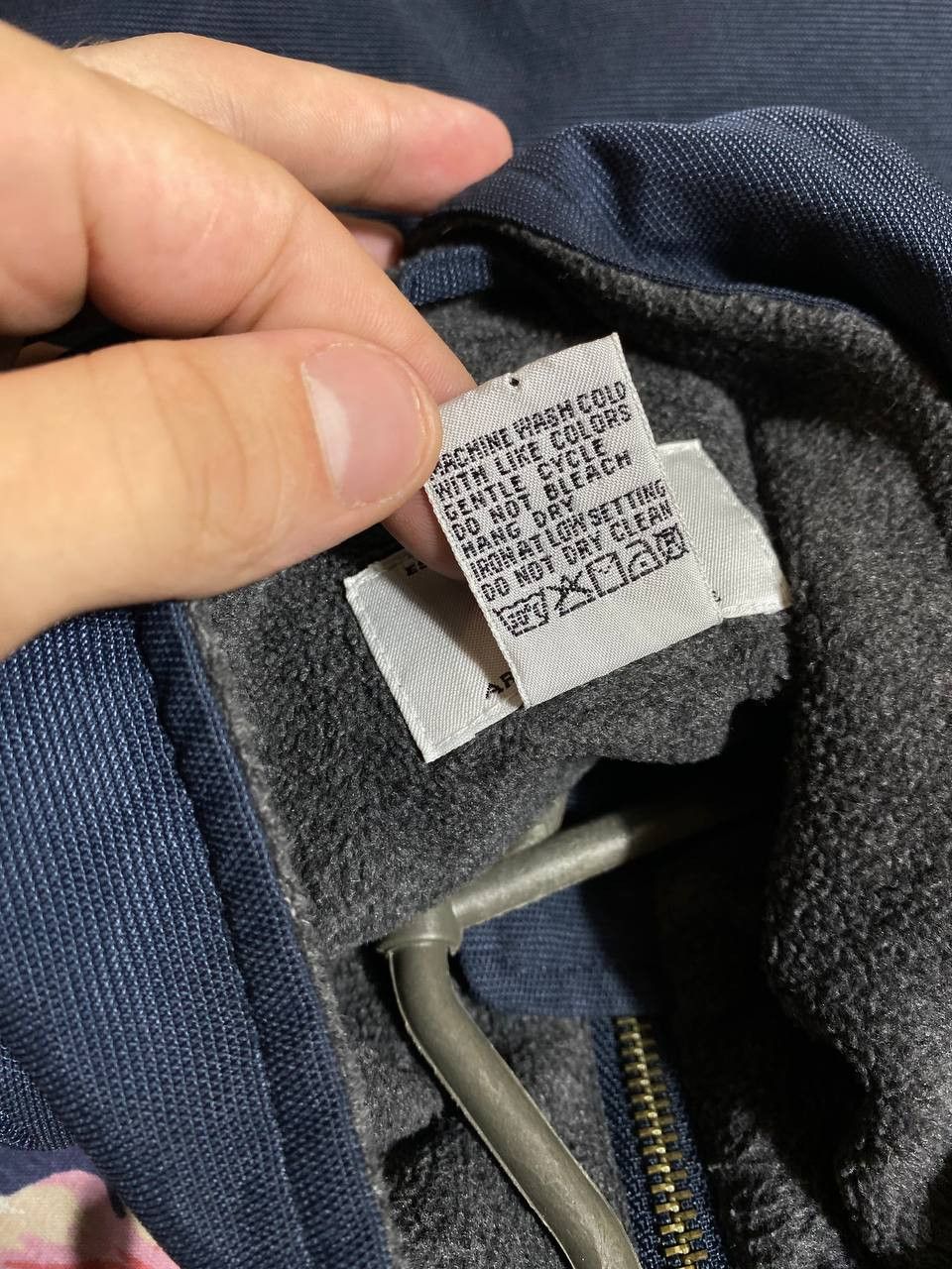 Armani × Armani Exchange Vintagr Armani Exchange Zipper Light Jacket size L Size US L / EU 52-54 / 3 - 20 Thumbnail