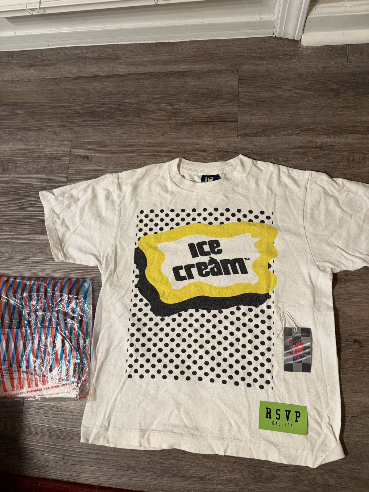 Other Vintage Ice Cream Size US S / EU 44-46 / 1 - 1 Thumbnail