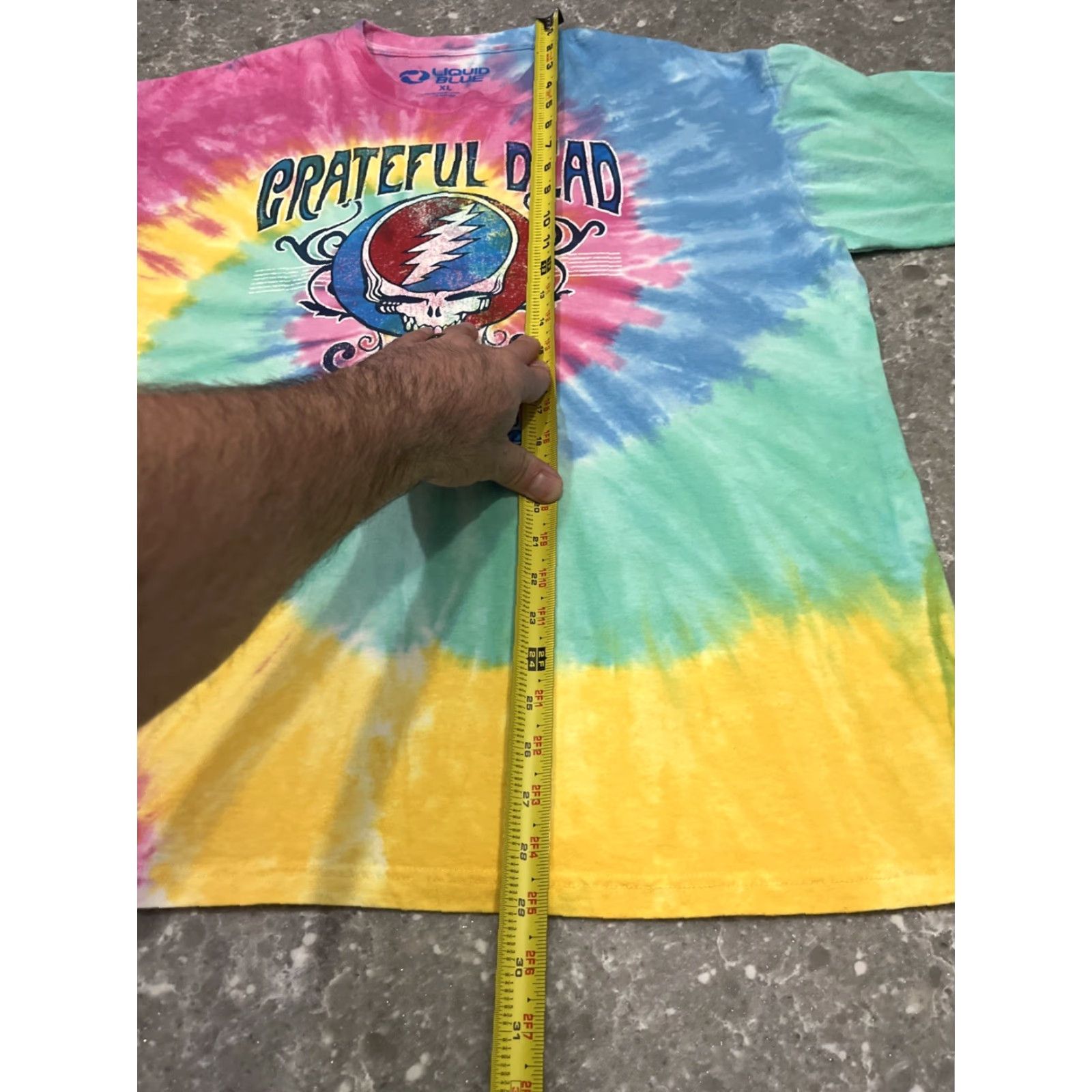 Liquid Blue Liquid Blue Grateful Dead Graphic T-shirt Men XL Tie Dye Colorful Music 75 2007 Retro All Seasons Crew Neck Short Sleeve Cotton Regular Shirt Size US XL / EU 56 / 4 - 5 Thumbnail