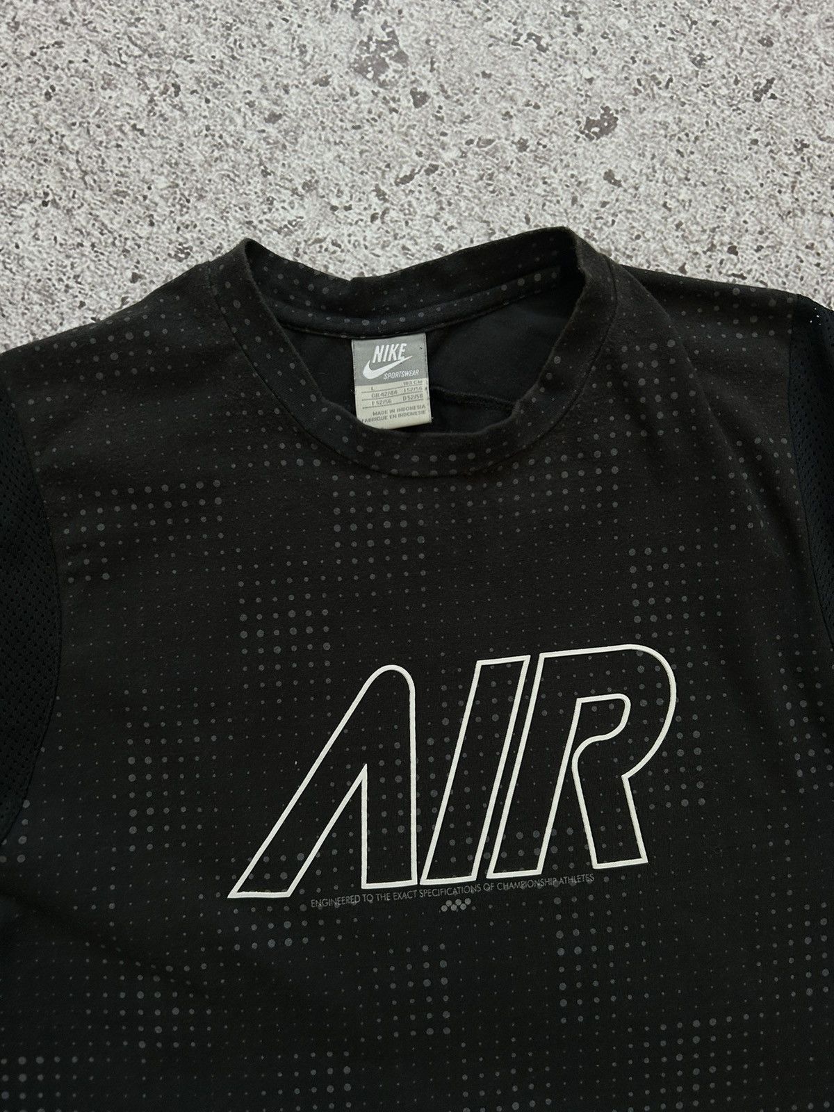 Nike × Vintage 🇺🇸 Vintage 90s Nike Air Athlets T-shirt Made In USA Y2K Hype Size US L / EU 52-54 / 3 - 12 Thumbnail